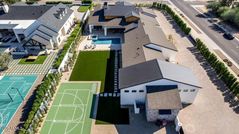 014-Drone view of back