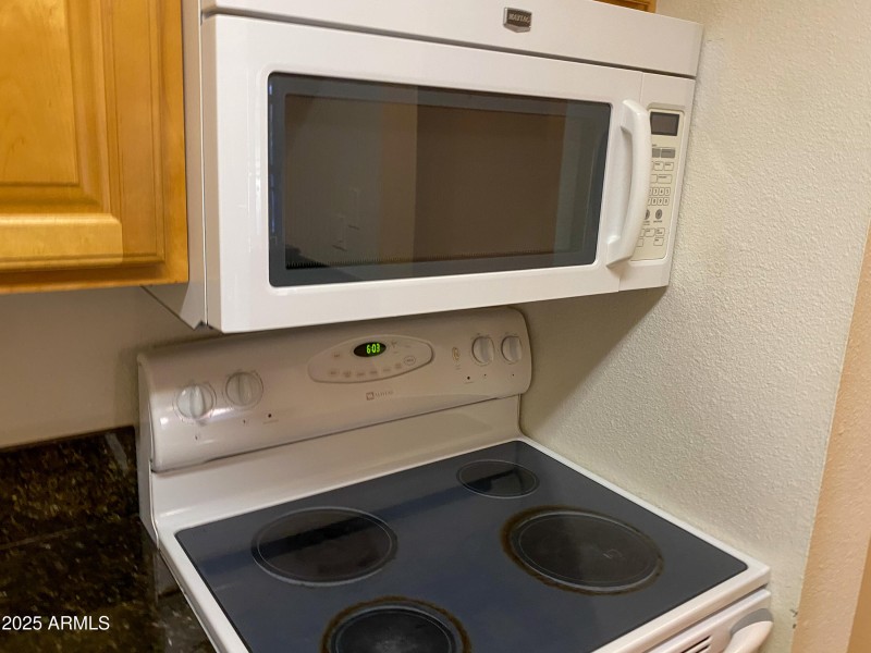 Oven/Microwave