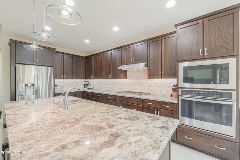 Under Cabinet Lighting