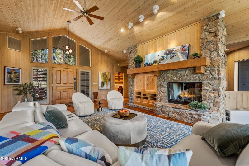 2082 William Palmer-20