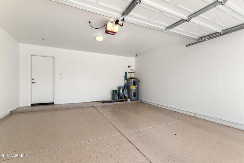 Garage (Epoxy Floor)