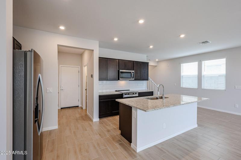 08_Phoenix-AZ_2-story-homes_for-sale_Nor