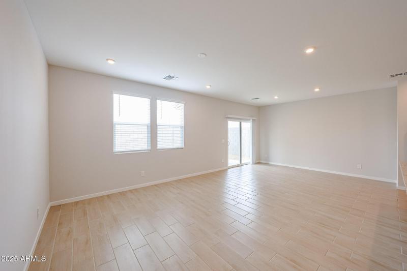 12_Phoenix-AZ_2-story-homes_for-sale_Nor