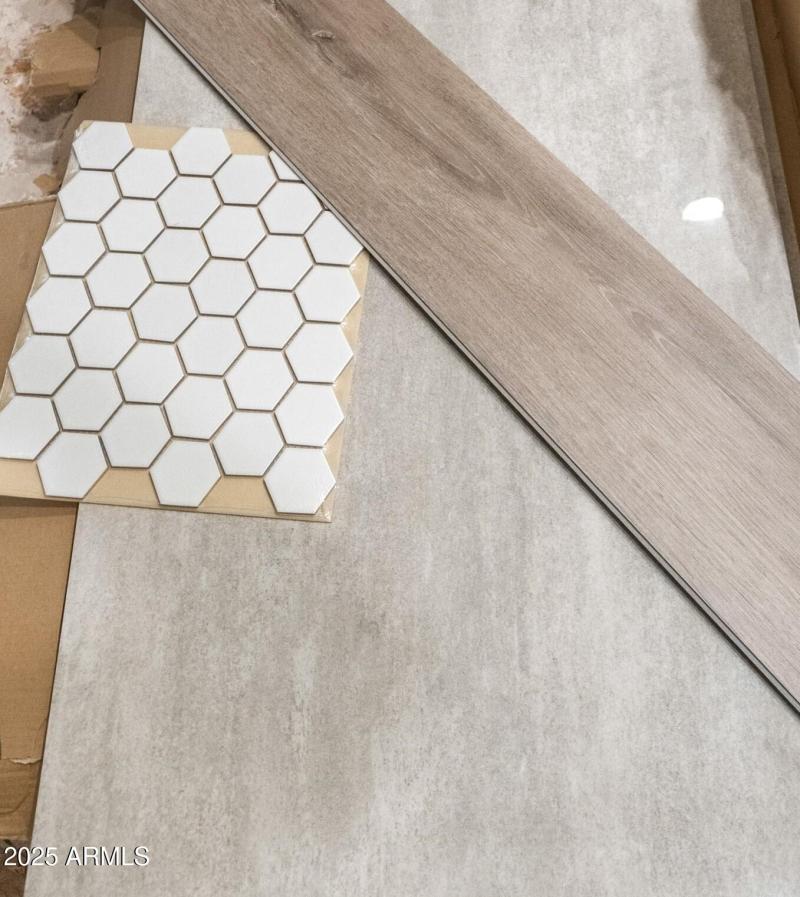 15294 W Old Oak Ln-2