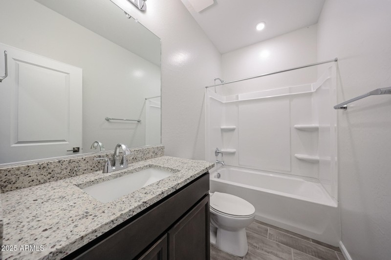 07_Lot-104_NCC-Skyview_New-Homes_for-Sal