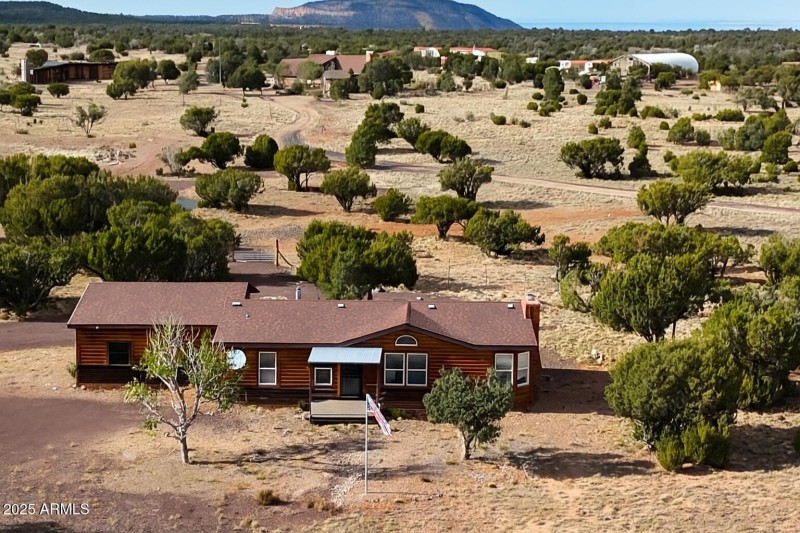 1288sq ft 648 sq ft garage