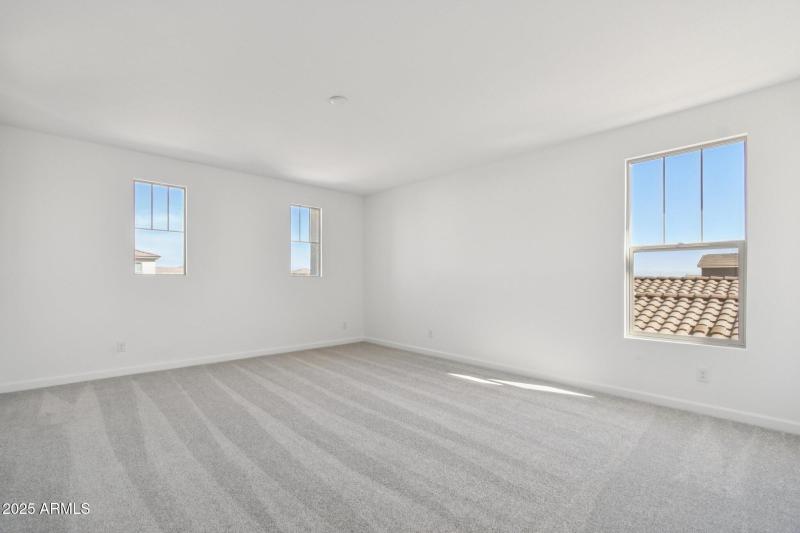 22-web-or-mls-E Saddle Way-S0111-020