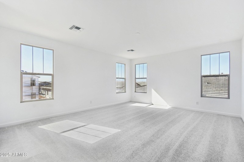 37-web-or-mls-E Saddle Way-S0111-033