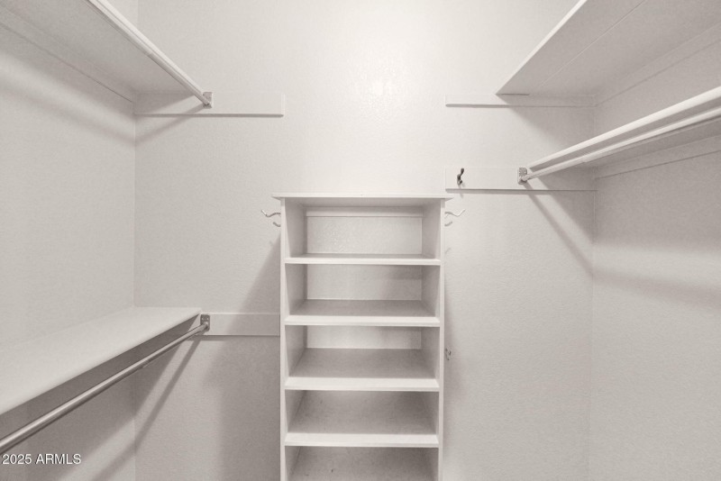 18-web-or-mls-P1349443