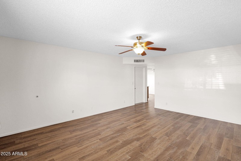 12-web-or-mls-P1349435