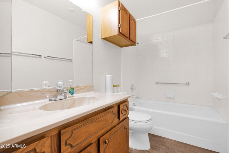 13-web-or-mls-P1349436