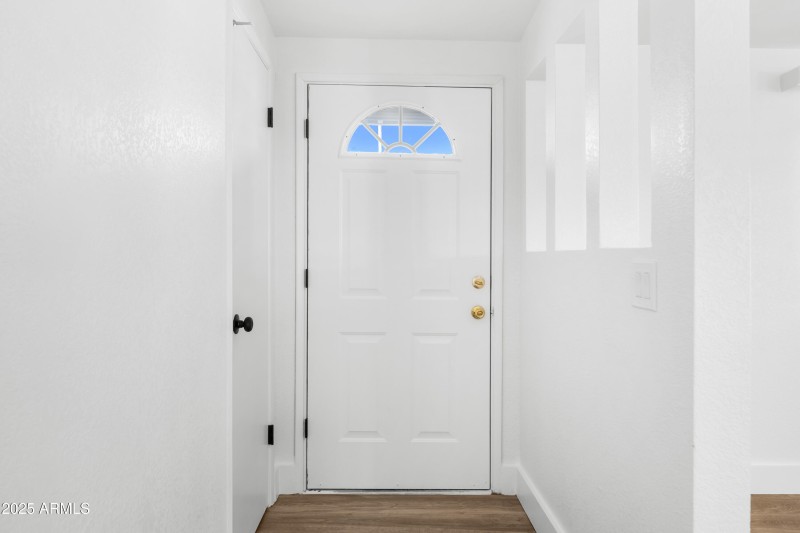 Interior - 365 Pine Tree Dr-1