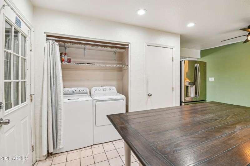 11-web-or-mls-N 62nd Ave-S0411-011