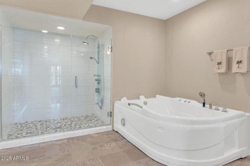 Luxurious Primary Bath