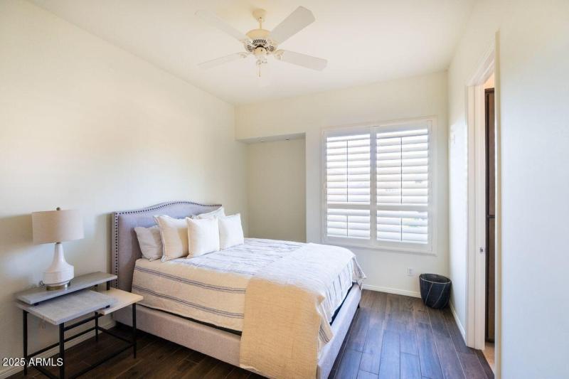 Upstairs Guest Suite #1