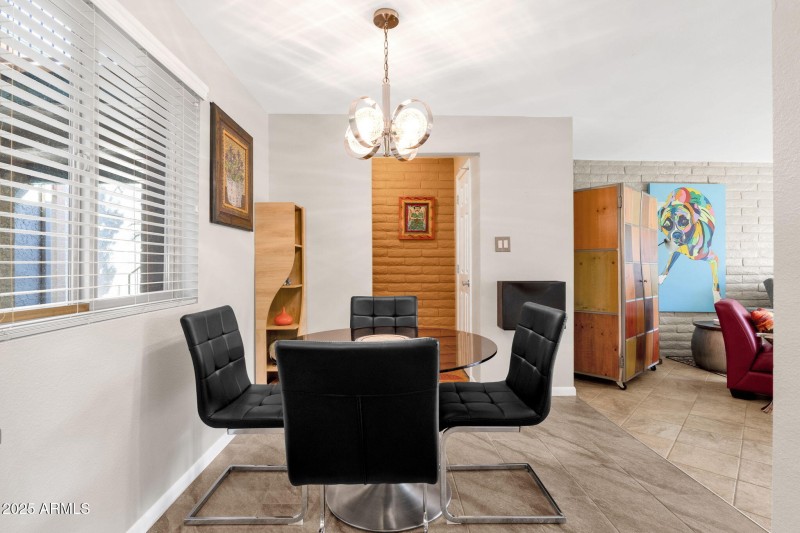 11-web-or-mls-4354-n-82nd-st-172