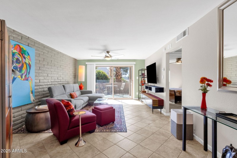 23-web-or-mls-4354-n-82nd-st-172