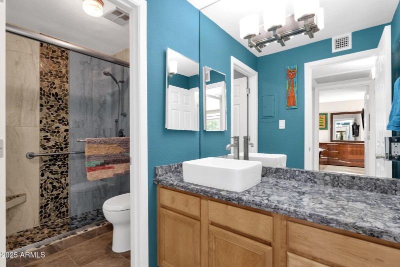 26-web-or-mls-4354-n-82nd-st-172