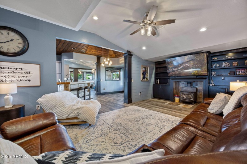 Living Room To Kitchen