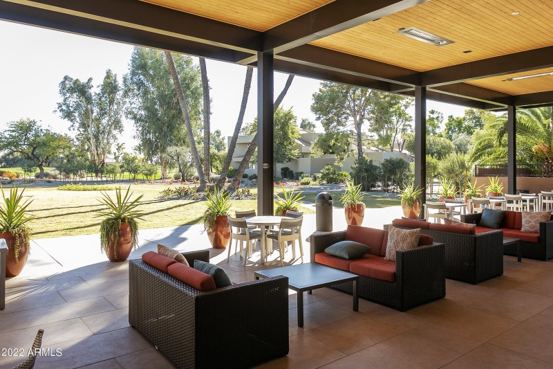 7700EGaineyRanch206-036