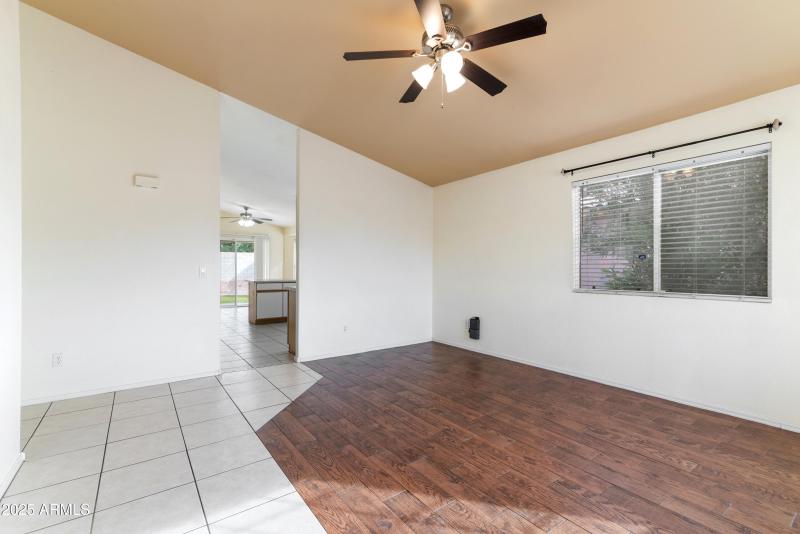 9_7414 w eugie ave-9