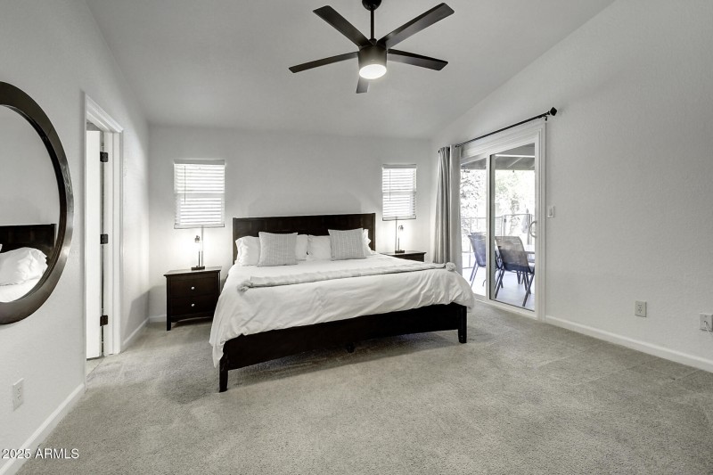 6250 E Janice Way (46)