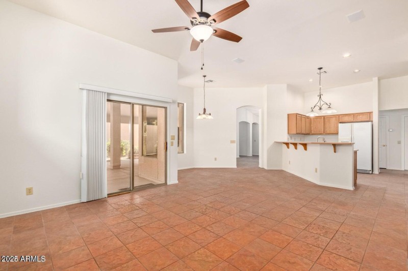 20220829160012495027000000-o