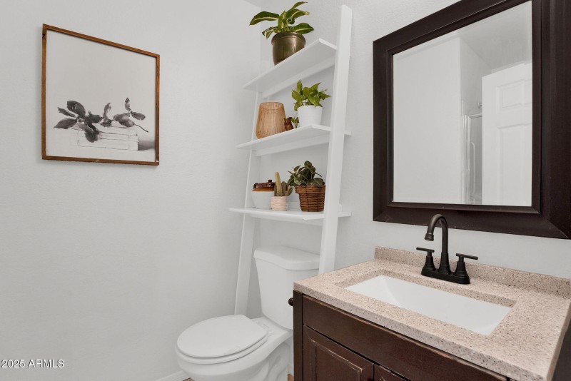 33-web-or-mls-4257 E Michelle Ave - 28