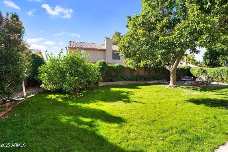 41-web-or-mls-4257 E Michelle Ave - 45