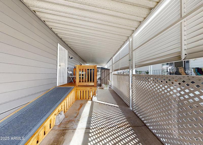 11411-N-91st-Ave-11032025_220719