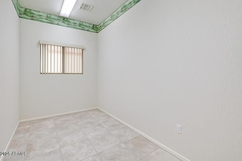 23106 N 146th utility room