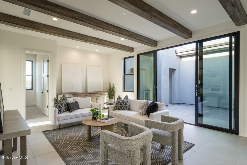 021_Guest Den, Courtyard Access