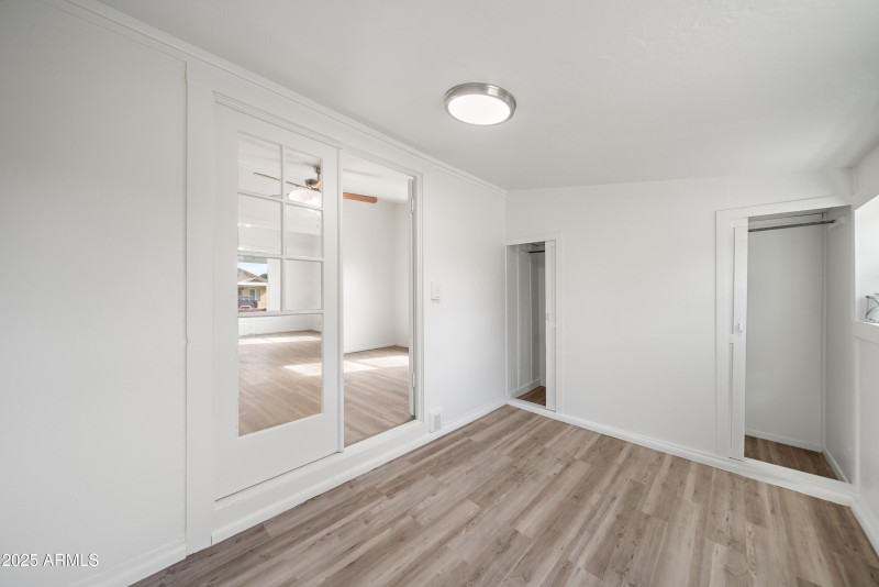 8.166 N Jefferson Street