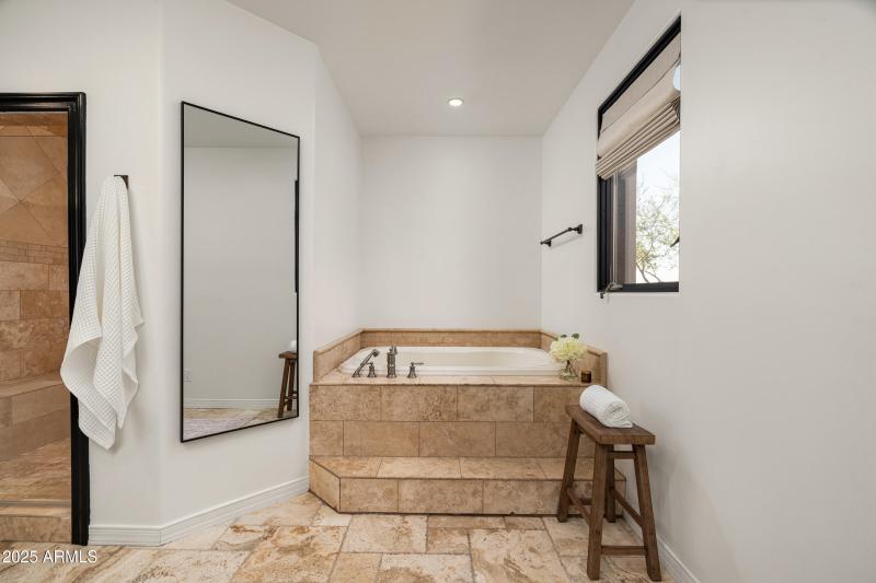 2466 S Pinyon Village (38 of 85)