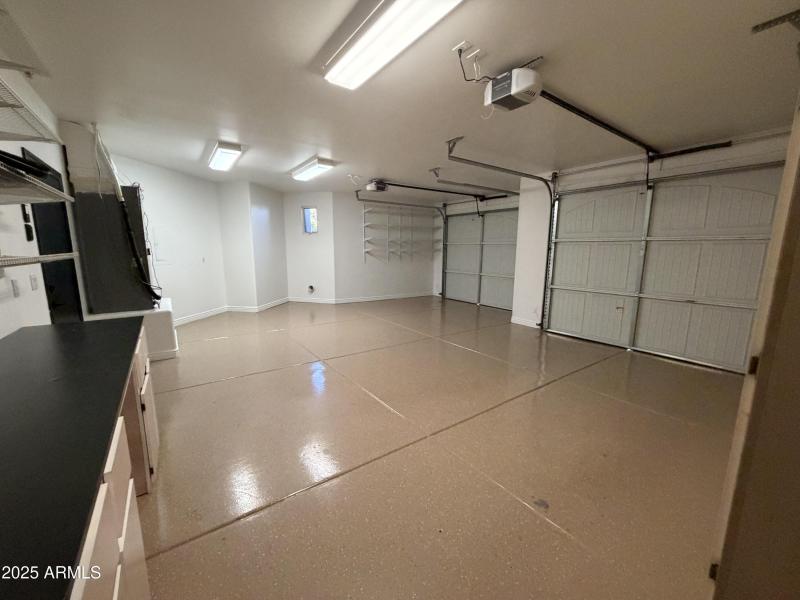 2466 S PINYON VILLAGE Gar