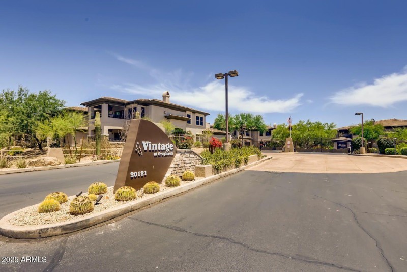 20200603232610424418000000-o