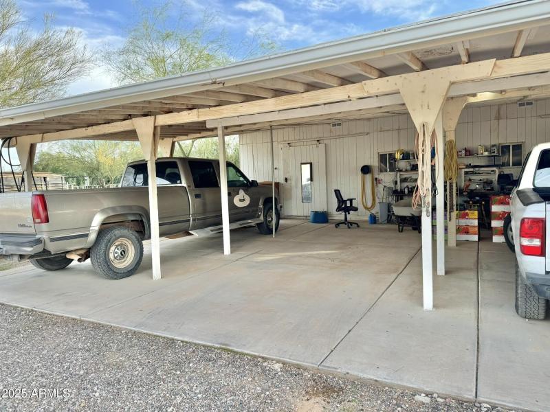 Carport