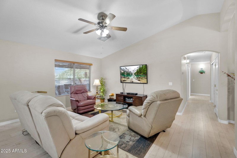 8-web-or-mls-Palm Beach-5