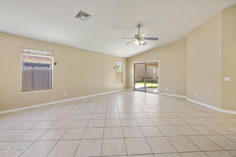 33-web-or-mls-_TM_7026