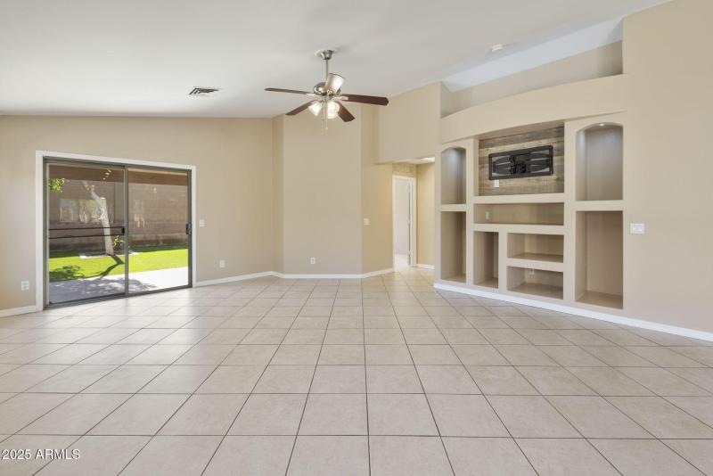 34-web-or-mls-_TM_7031