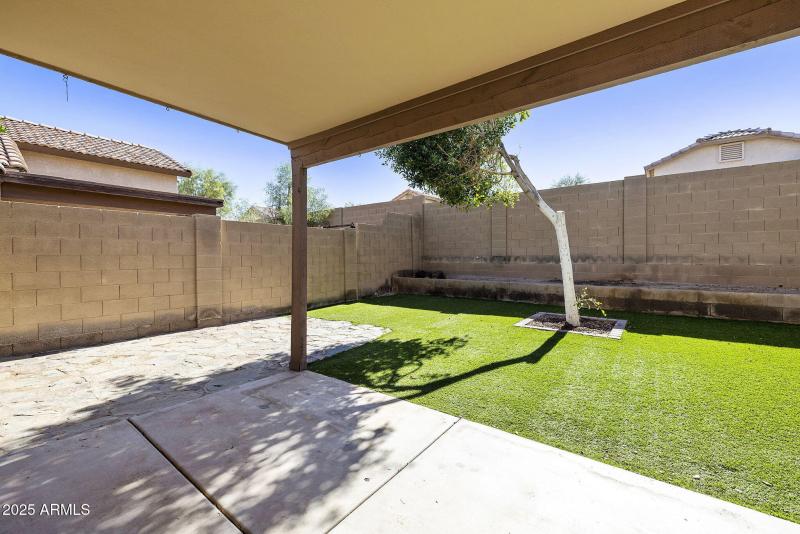 48-web-or-mls-_TM_7104