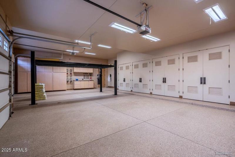 MAIN GARAGE WITH LIFTS
