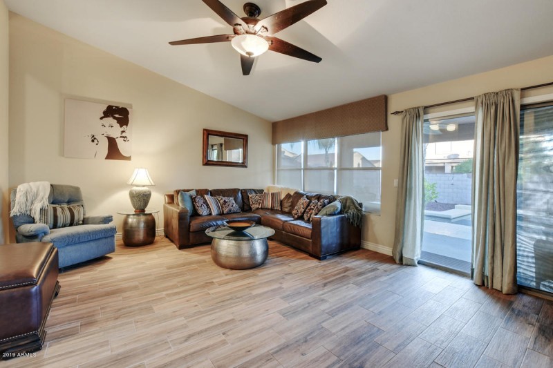 4224-East-Spur-Drive-16