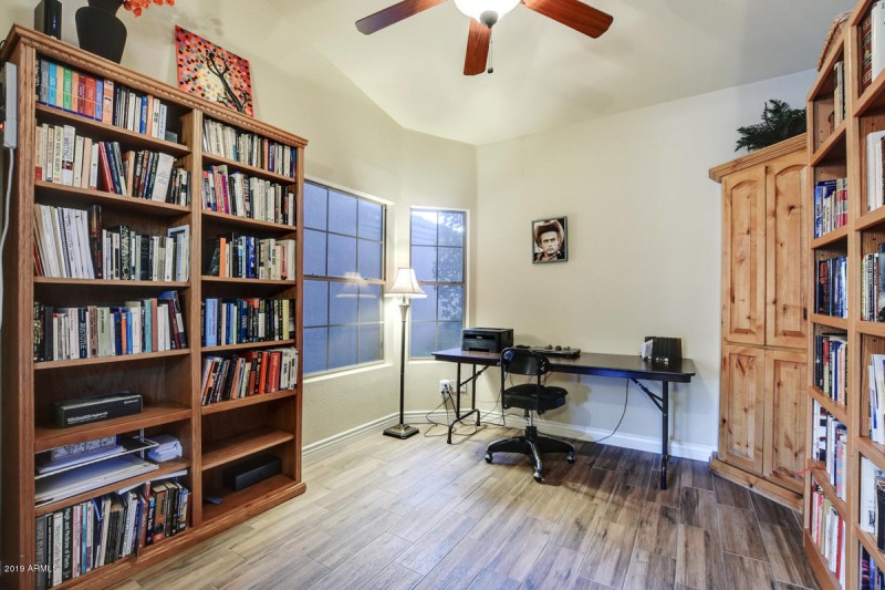 4224-East-Spur-Drive-27