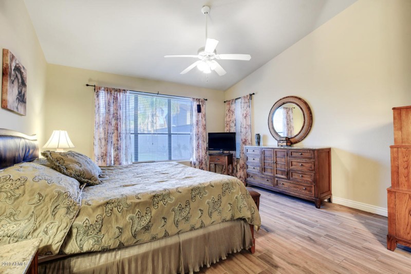 4224-East-Spur-Drive-28