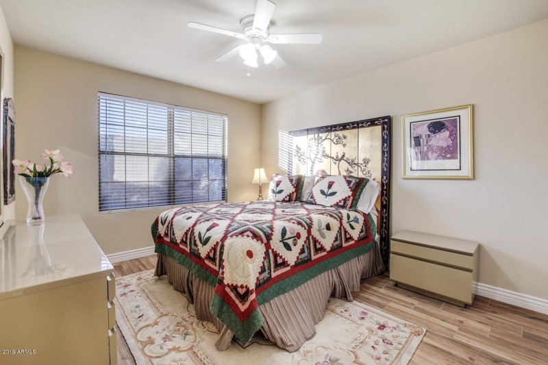 4224-East-Spur-Drive-37