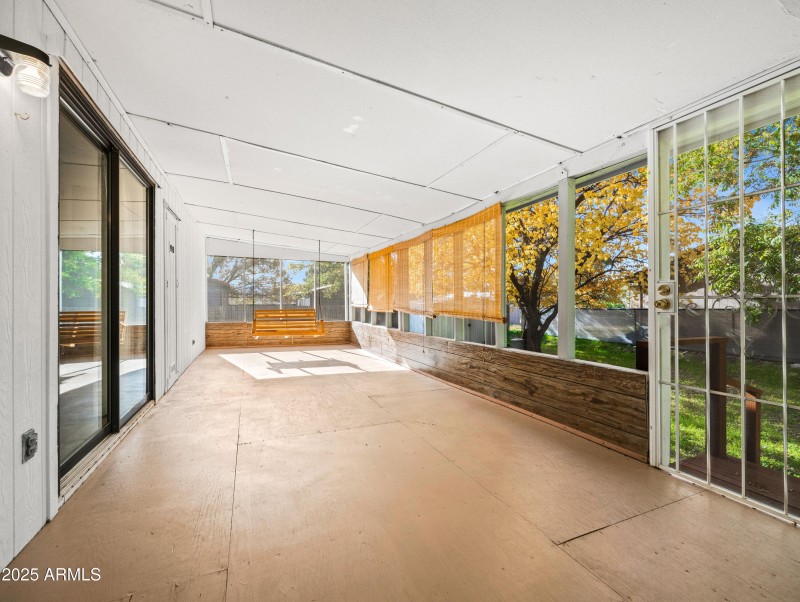 22-print-18278 PM Henley Ave-22