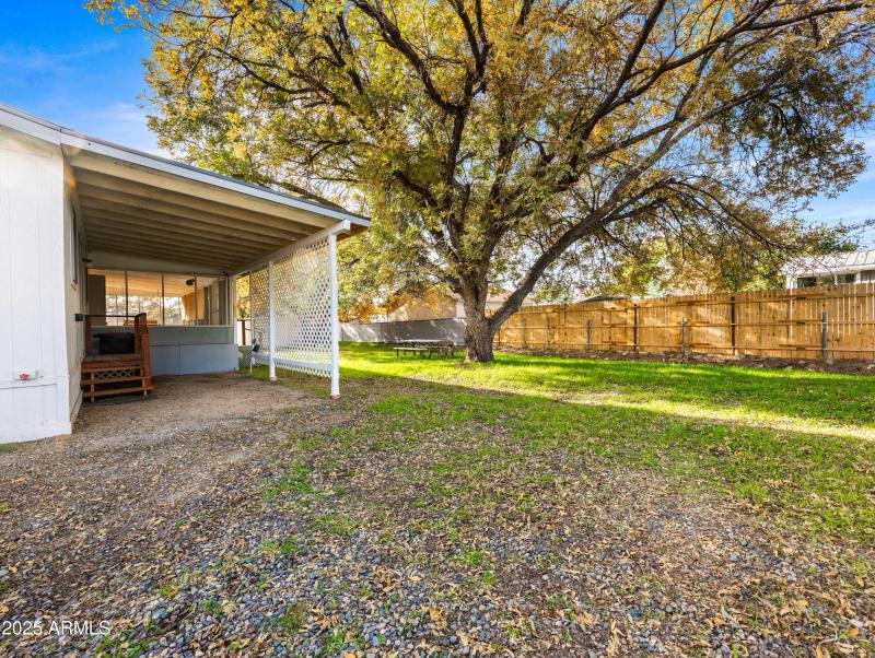 24-print-18278 PM Henley Ave-24