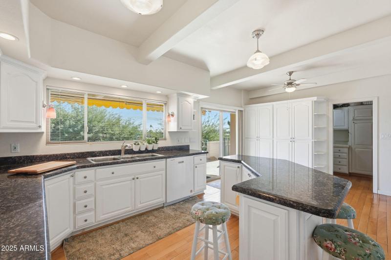 54-web-or-mls-041_ListerPros