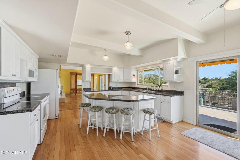 55-web-or-mls-042_ListerPros